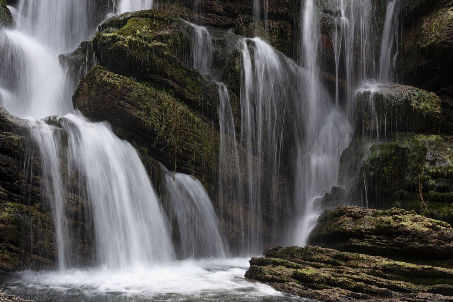 Waterfall at Clarke Gorge, NSW, Australia.